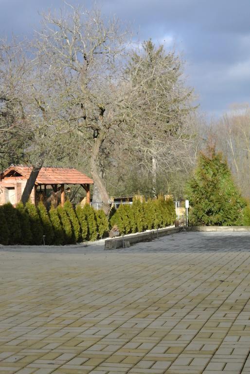 Penzion U Reky Vojkovice  Exterior foto